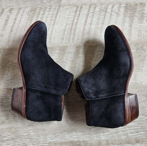 Sam Edelman Betty Suede Leather Ankle Booties - Picture 6 of 16